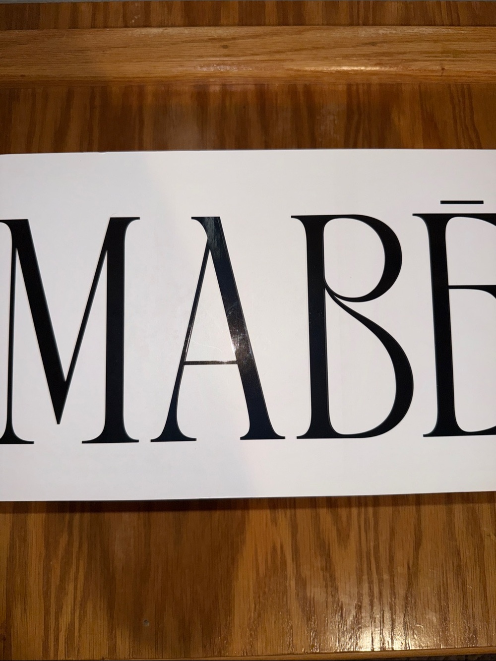'MABĒ' carrier
